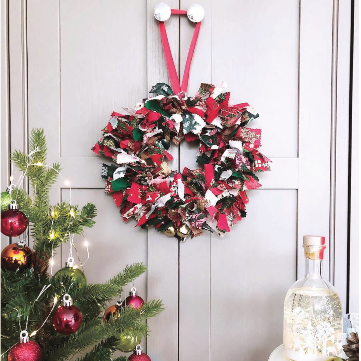 Rag wreath with Sublimation Centrepiece - Holiday edition - 2 CREDITS (Oct 22 & Oct 29)